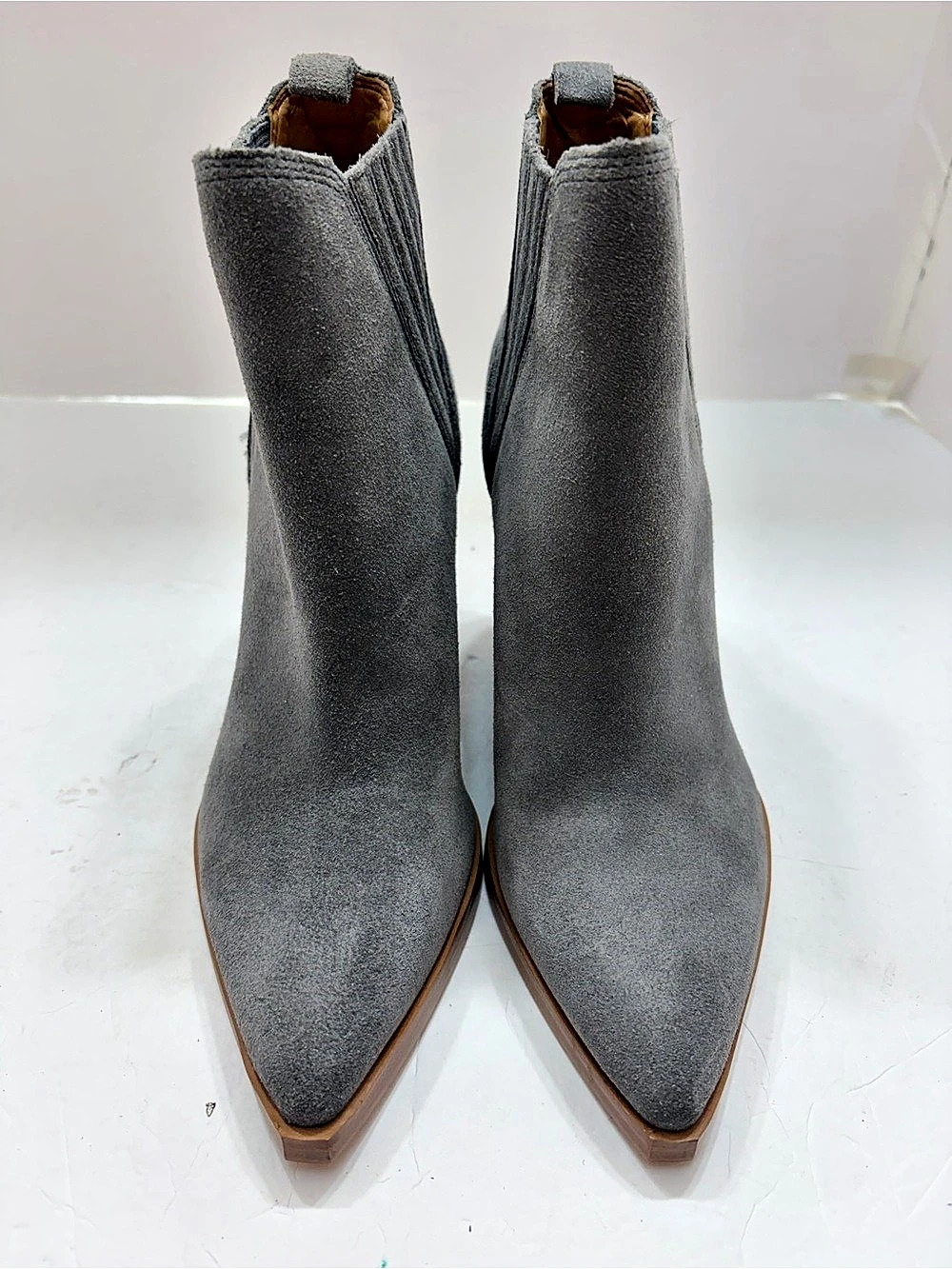 Marc Fisher MLGADRI Gray Suede Pointed Toe Block Heel Ankle Booties Size 5.5M
